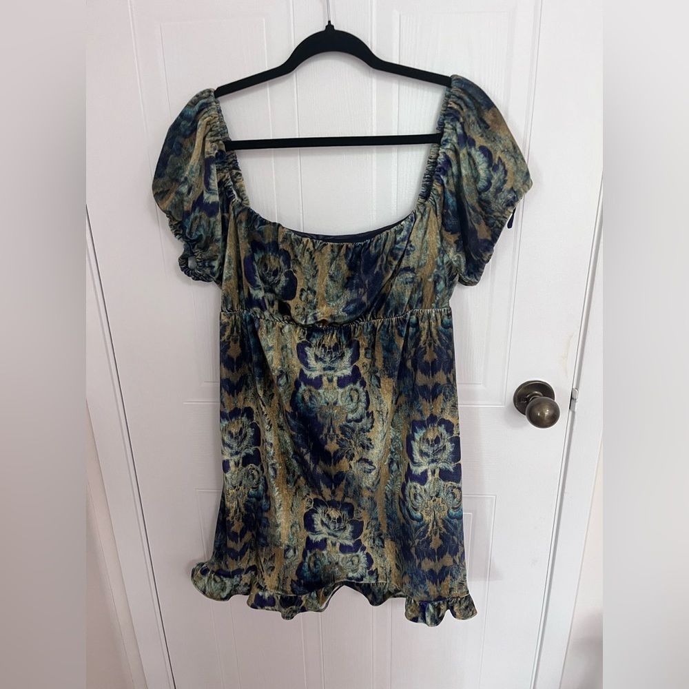 Floral print Urban Outfitters Dress